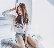 【美女套图合集】朴正允韩服合集【2.6G】 的图像结果
